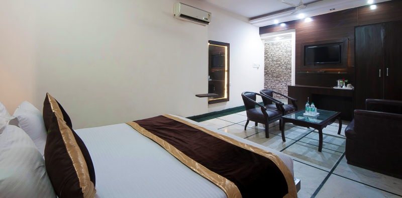 Hotel-Apra-International